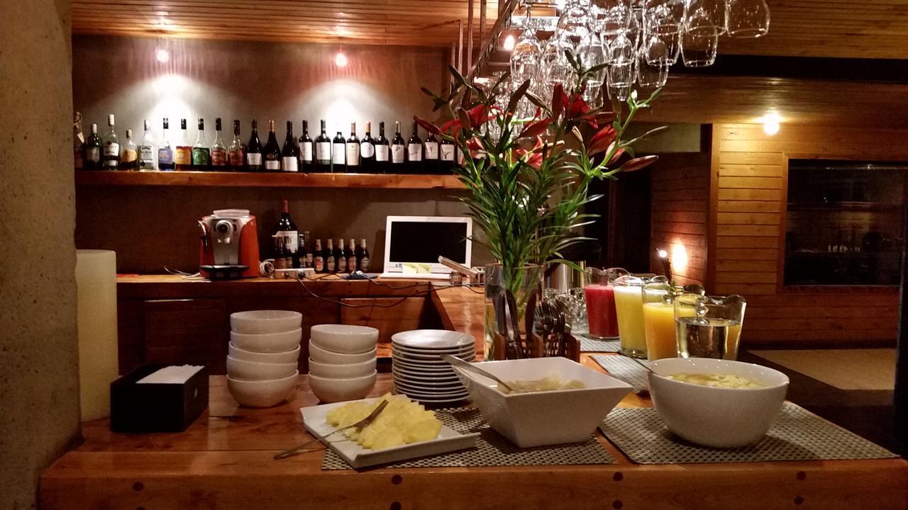 Hotel Altiplanico Puerto Natales Buitenkant foto